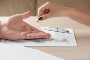 How Top Agreed Divorce Lawyers Houston Ensure Smooth Proceedings